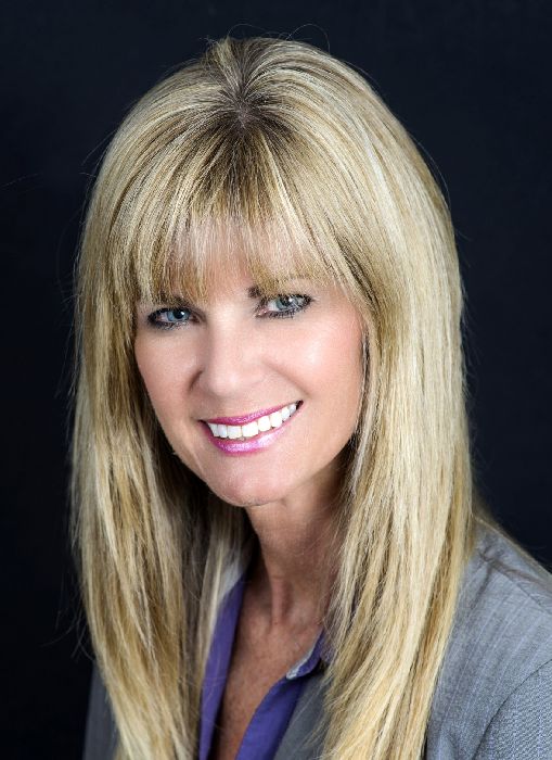Joleen  Roskamp